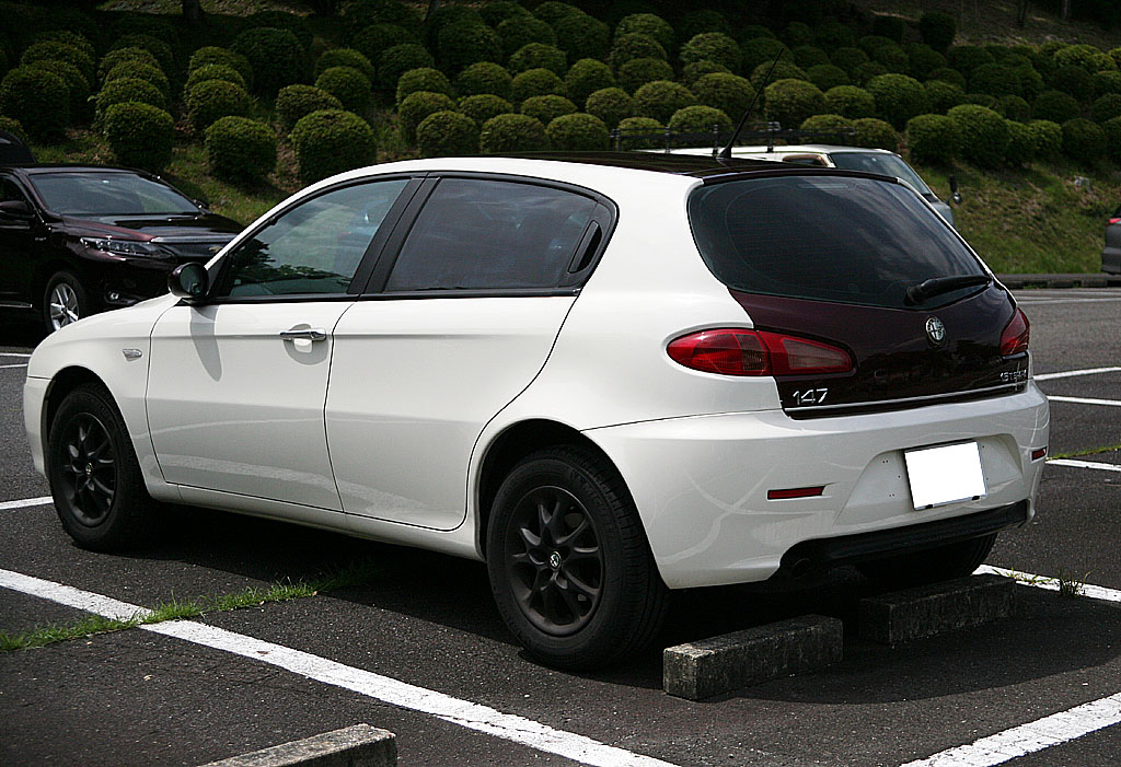 アルファロメオ・147(GH-937BXB)左リアキャリパー中古品